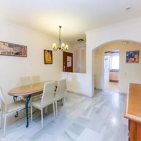 Apat. Oasis Rivera Del Sol Ii Apartment